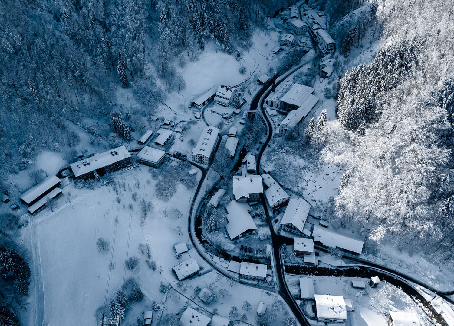 Maxhütte im Winter Luftaufnahme